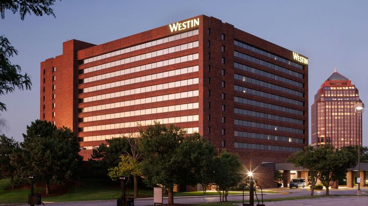 The Westin Chicago Northwest Exterior