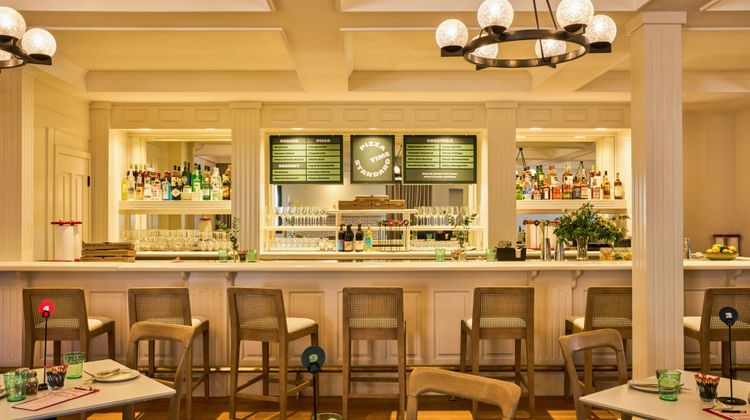 Hill House Inn Restaurant