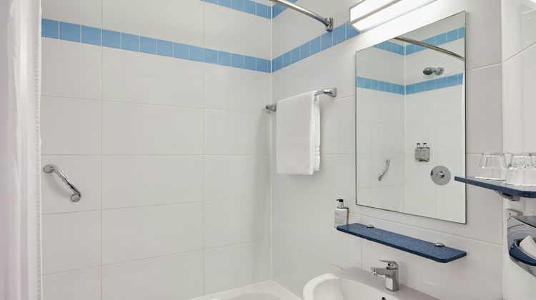 Leonardo Hotel Southampton Room