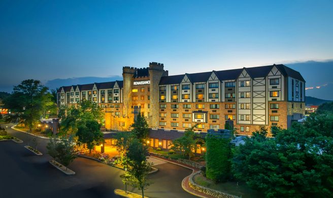 Renaissance Framingham Hotel & Conf Ctr Exterior