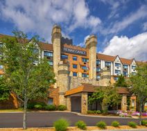 Renaissance Framingham Hotel & Conf Ctr Exterior