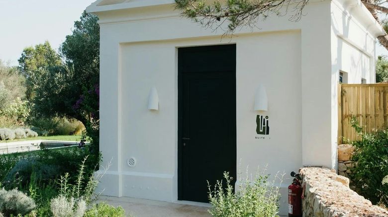 <b>Cap Menorca Exterior</b>. Images powered by <a href="https://www.leonardoworldwide.com/" title="Leonardo Worldwide" target="_blank">Leonardo</a>.