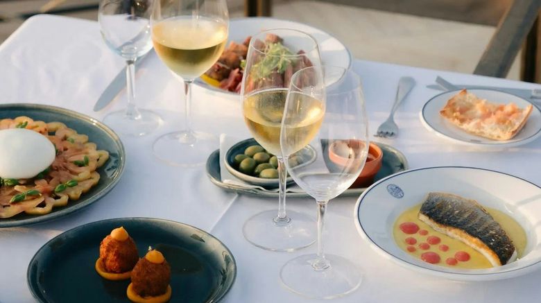 <b>Cap Menorca Restaurant</b>. Images powered by <a href="https://www.leonardoworldwide.com/" title="Leonardo Worldwide" target="_blank">Leonardo</a>.
