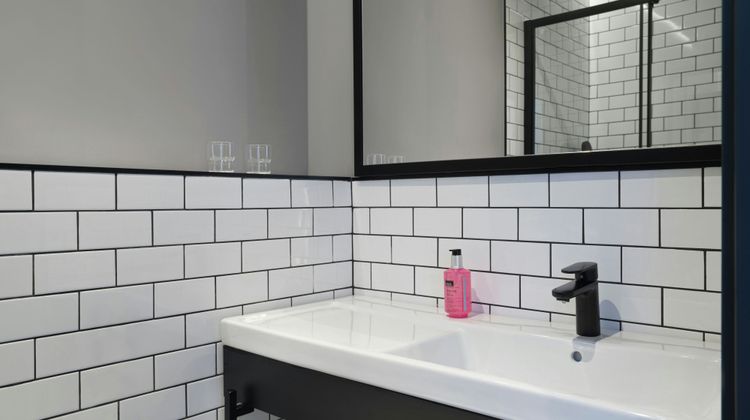 Moxy Belgrade Room