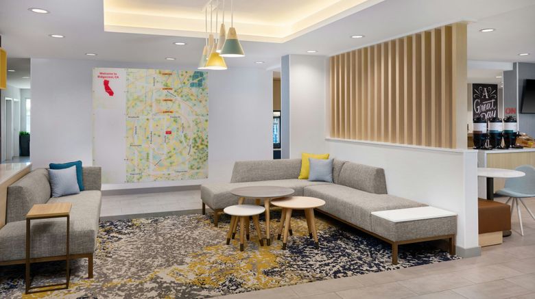 <b>TownePlace Suites Ridgecrest Lobby</b>. Images powered by <a href="https://www.leonardoworldwide.com/" title="Leonardo Worldwide" target="_blank">Leonardo</a>.
