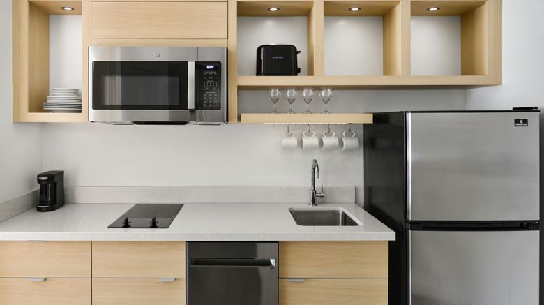 <b>TownePlace Suites Ridgecrest Room</b>. Images powered by <a href="https://www.leonardoworldwide.com/" title="Leonardo Worldwide" target="_blank">Leonardo</a>.