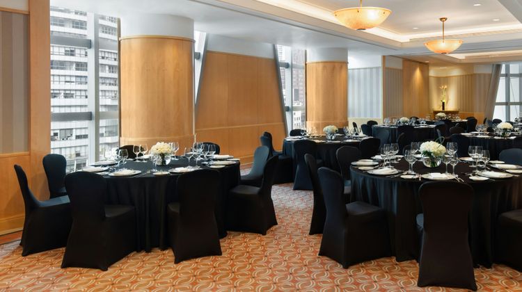 JW Marriott Hotel at Tomorrow Square Meeting