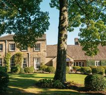 The Devonshire Arms Country House Hotel Exterior