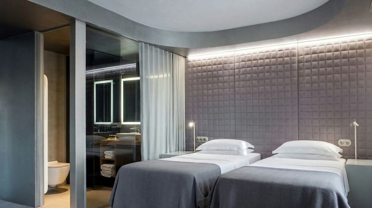 Vander Urbani Resort Room