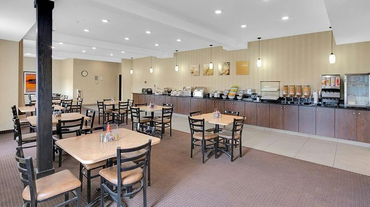 Duvernay Inn & Suites Restaurant