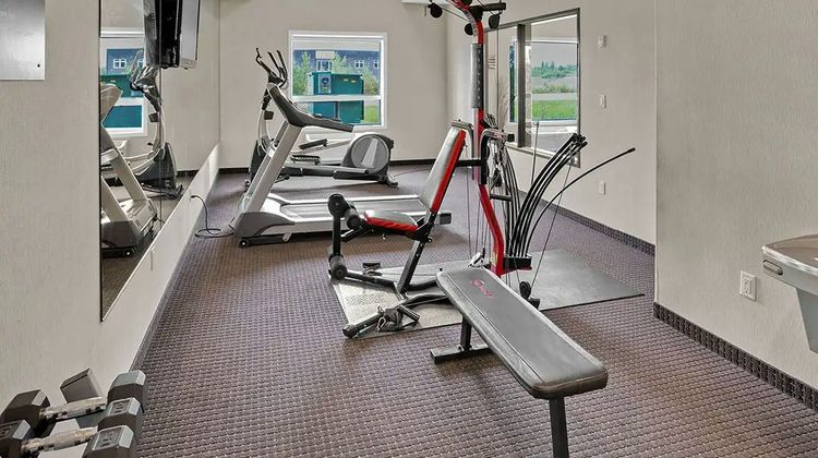 Duvernay Inn & Suites Health Club