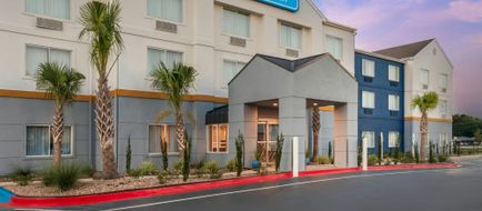 City Express By Marriott Lafayette Exterior