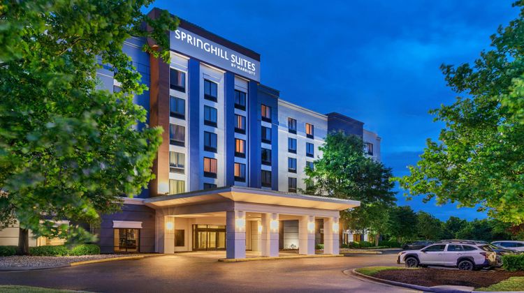 SpringHill Suites by Marriott Norfolk Exterior