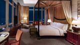 JW Marriott Hotel at Tomorrow Square Suite