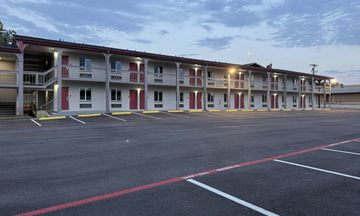 Red Roof Inn Sherman