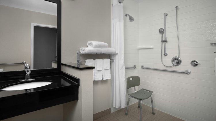 Fairfield Inn/Stes Atlanta Lithia Spring Room