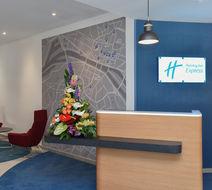 Holiday Inn Express Rouen Rive Gauche Exterior