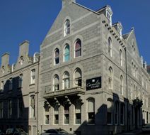 Carmelite Hotel Exterior