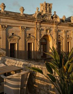 The Xara Palace