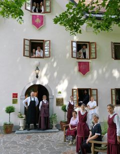 Hotel Kendov Dvorec
