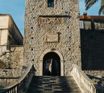 Lesic Dimitri Palace Exterior