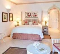 Coral Reef Club Room
