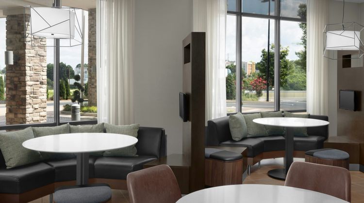 Courtyard Atlanta Lithia Springs Lobby