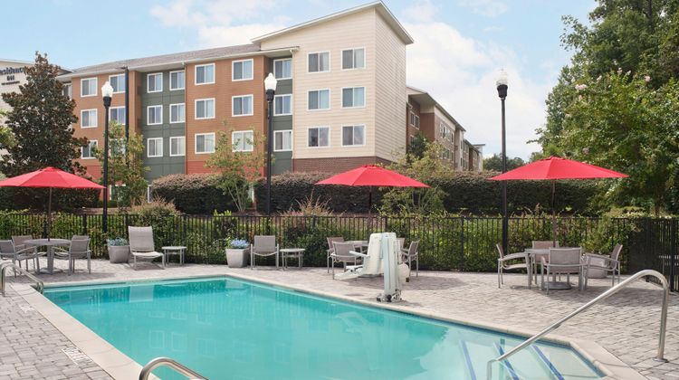 TownePlace Stes Columbia West/Lexington Pool