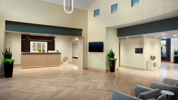 Renaissance Charlotte SouthPark Hotel Lobby