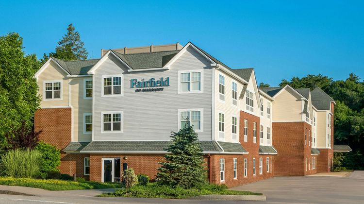 Fairfield Inn & Suites Portsmouth Exeter Exterior
