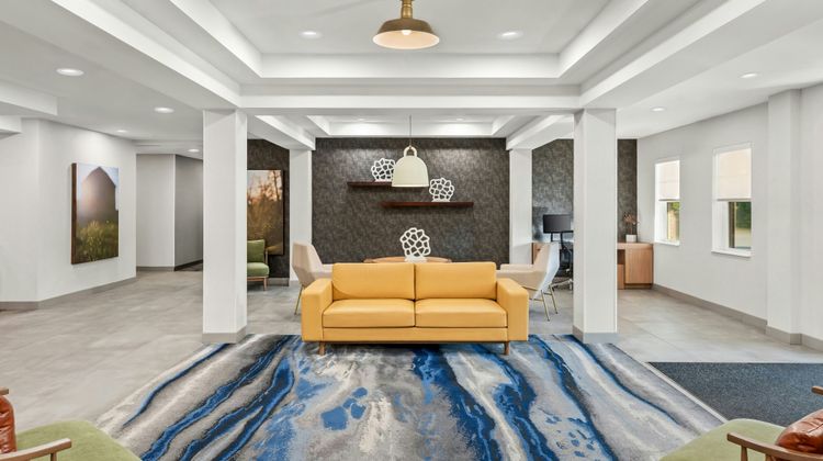 Fairfield Inn & Suites Portsmouth Exeter Lobby