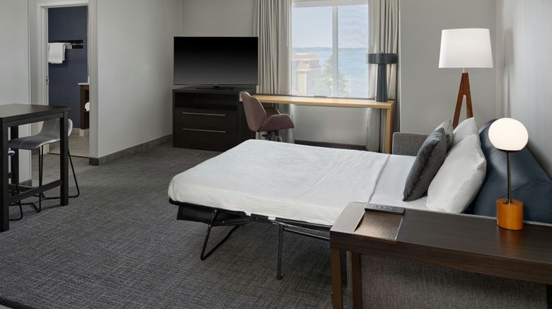 <b>Residence Inn Traverse City Suite</b>. Images powered by <a href="https://www.leonardoworldwide.com/" title="Leonardo Worldwide" target="_blank">Leonardo</a>.