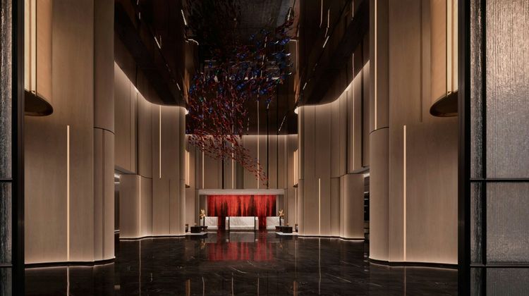 HUALUXE Changfeng Park Lobby