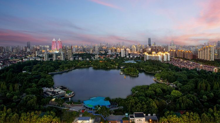 HUALUXE Changfeng Park Other