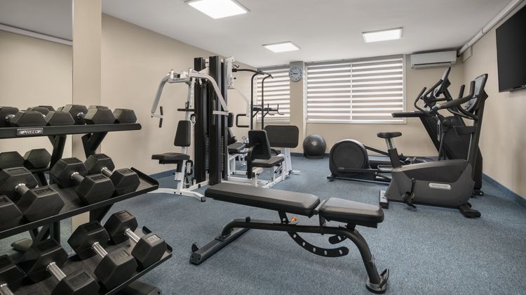 Garner Hotel North Bergen Health Club