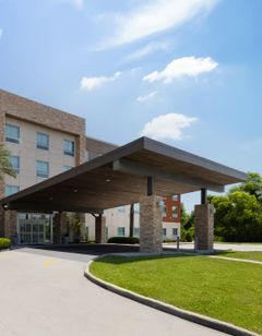 Holiday Inn Express & Suites Chalmette