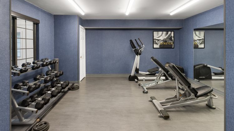 Staybridge Suites Burlington Health Club