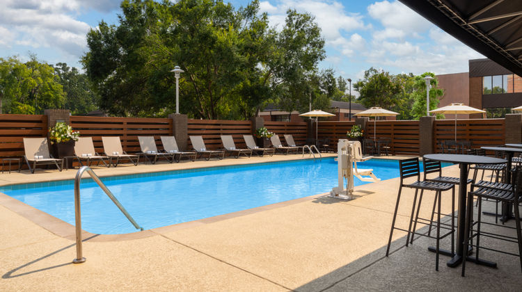 Holiday Inn Vanderbilt Downtown Pool