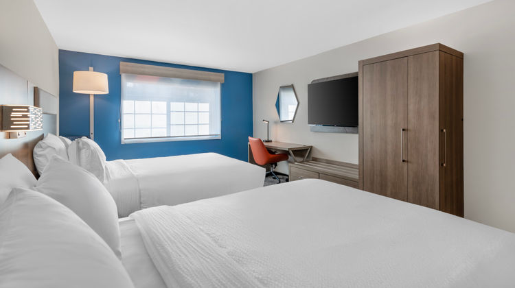 Holiday Inn Express Room