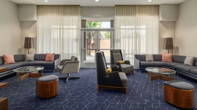 Courtyard Columbia Cayce Lobby