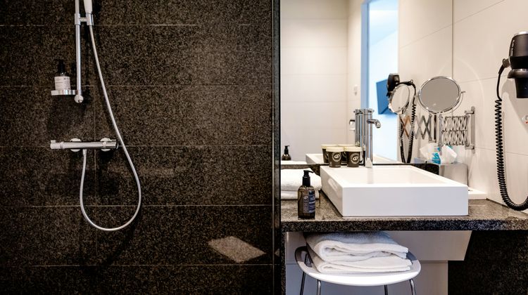 Motel One Cologne-Neumarkt Other