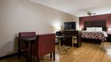 Red Roof Inn & Suites Statesboro - Univ Suite