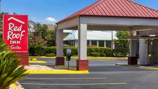 Red Roof Inn & Suites Statesboro - Univ
