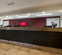 Red Roof Inn Dothan Lobby