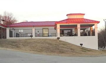 Giles Hotel Inn & Suites