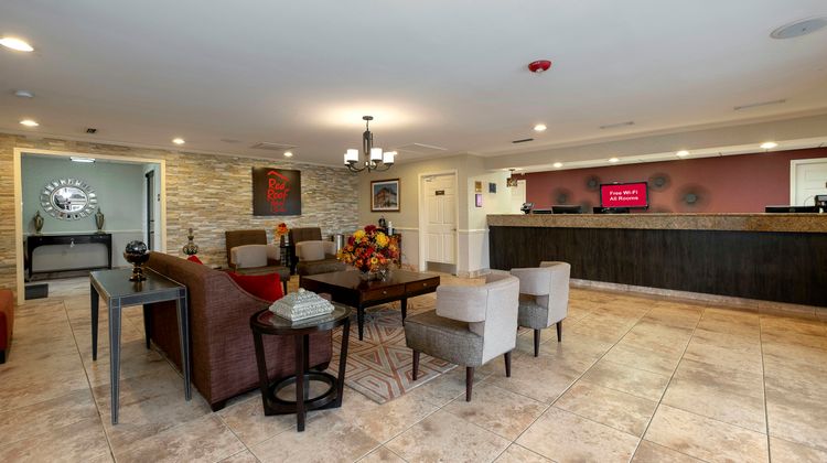 Red Roof Inn Dothan Lobby