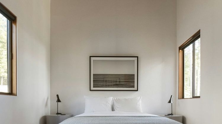 Sea Ranch Lodge Suite