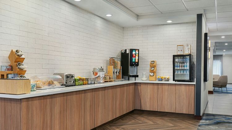Fairfield Inn & Suites by Marriott Restaurant