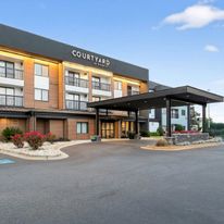 Courtyard Albany