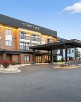 Courtyard Albany